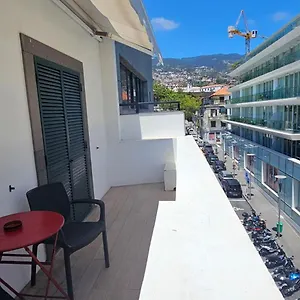 Canavial Terrace@heart Of Apartment Funchal (Madeira)